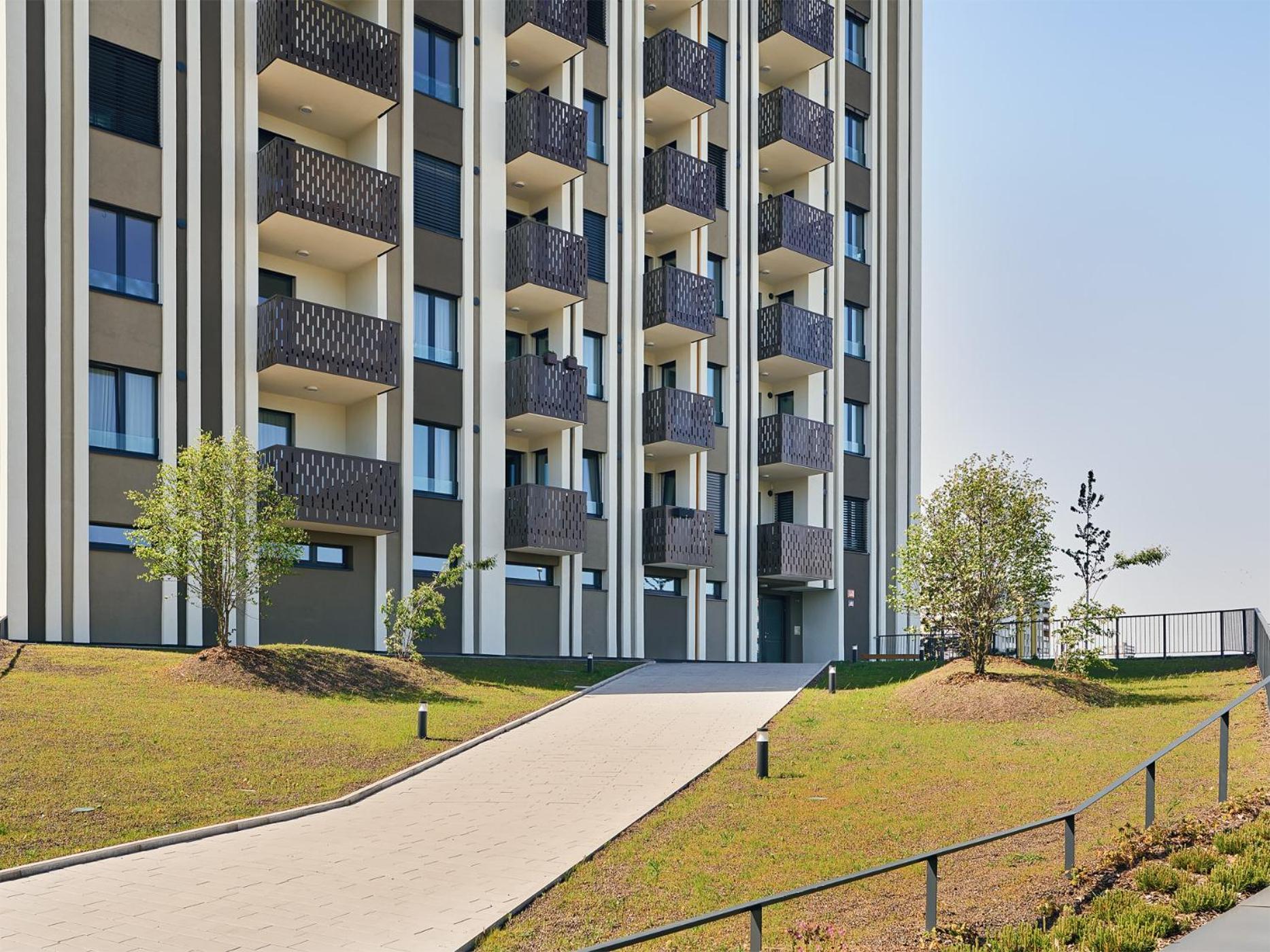 Beta Home - Garage, Air Condition, Garden, At Metro Praga Exterior foto